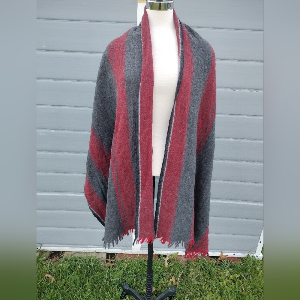 J. CREW Super Soft Pure Wool Mercer Stripe Scarf Muffler Charcoal Gray & Red